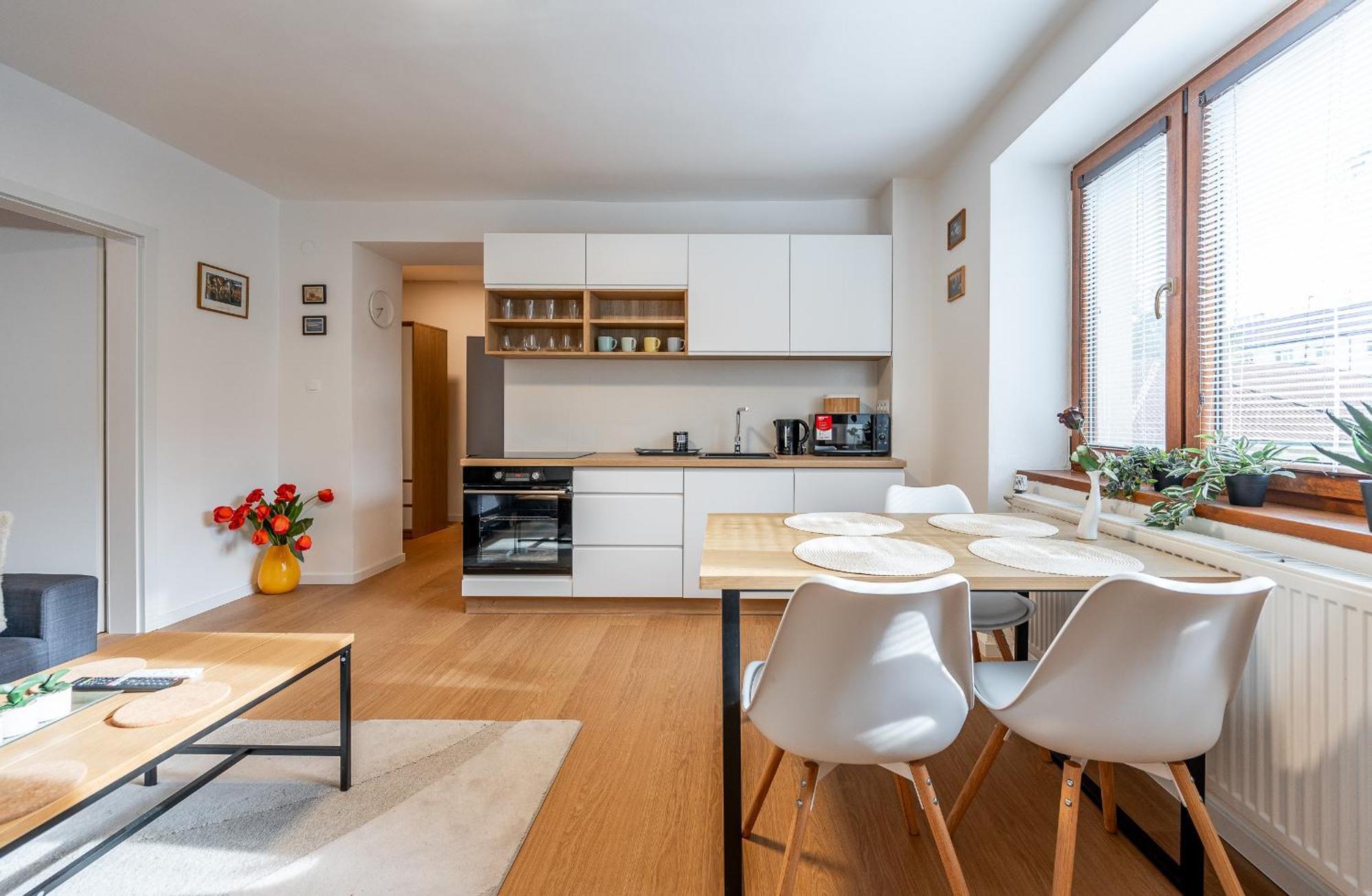 3 Room Private Flat Kosice City Center Fresh And New! ภายนอก รูปภาพ